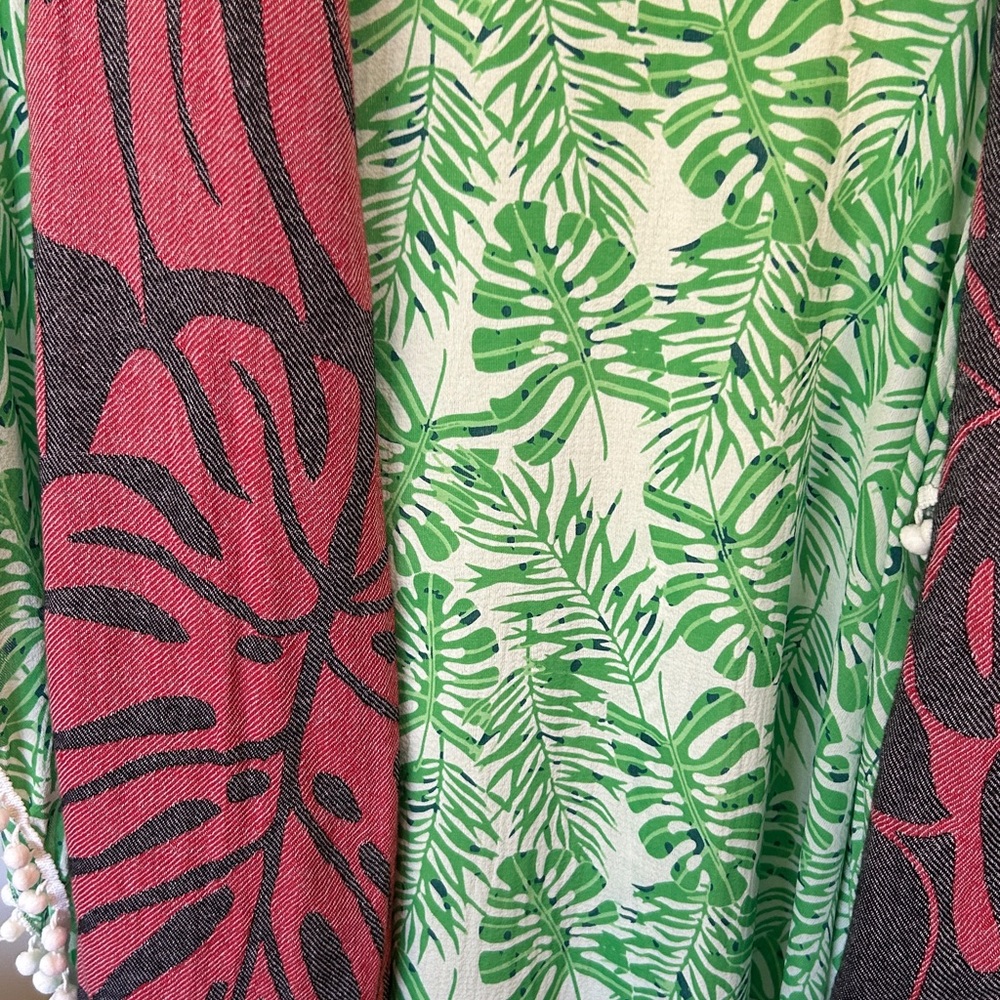 Green Monstera Leaf Set of 3 Coverup + Wrap Scarf Red + Black + Natural Belt - Picture 9 of 15